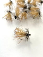 Load image into Gallery viewer, Elk Hair Caddis