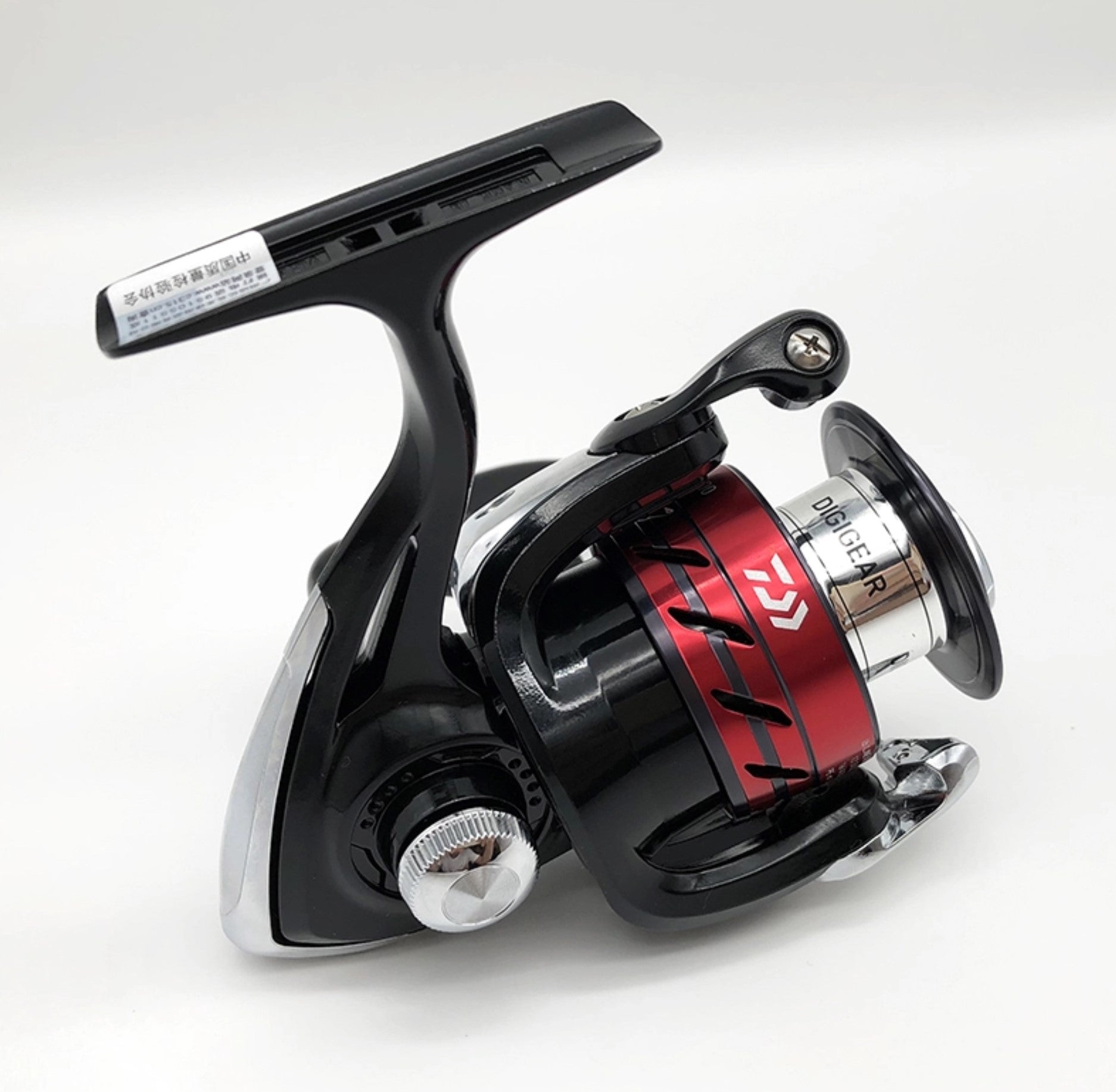 Fishing Reel Daiwa Sweepfire 2000-2B and 4000-2B and 4500-2B Spinning Reels  at best price in Hyderabad